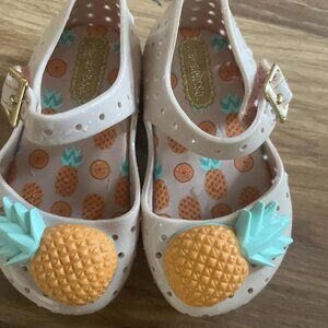 Mini Melissa Pink Pineapple shoes 5 Looks Great EUC. Nothing Cuter Then These